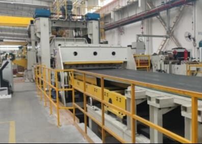 Modelo RFHJ2-30x2500 Linha de nivelamento e de corte de chapas de descolagem de chapas 12 ∼ 30 mm Espessura da chapa