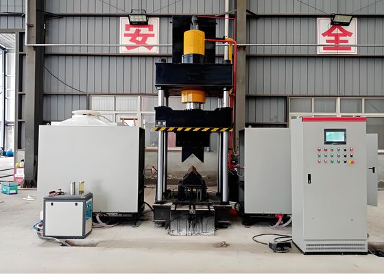 Máquina automática de aquecimento e cravação CNC para chapas de 2-20mm de espessura em aço carbono angular