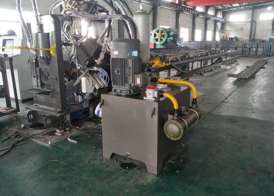 Componentes de produção em grande escala Cnc Flat Steel Channel Steel Punching Typing Machine 3 eixos