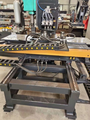 1200KN Servo Feed Força de perfuração máquina de perfuração de buracos de placa Cnc com 26mm Max diâmetro de perfuração