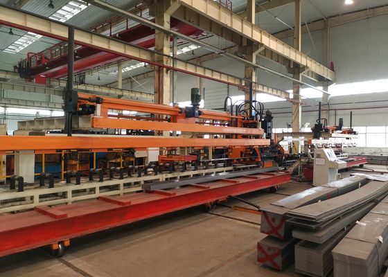 Linha de produção de perfuração CNC de placas planas de vigas longitudinais para veículos pesados