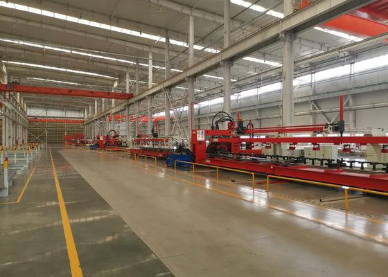 Processamento de chapas de metal 15000x380 mm Tamanho da peça de trabalho 35 toneladas Máquina de perfurar chapas CNC para feixe longitudinal automotivo