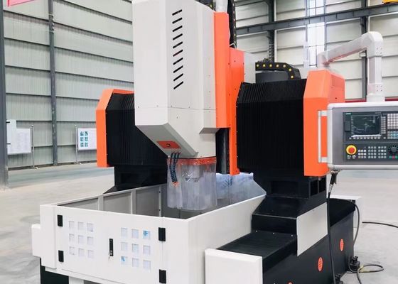 2000 X 2000 mm Tamanho das peças de trabalho Máquina de perfuração de chapas CNC estável e durável 50 mm de diâmetro Para usinagem de chapas / componentes estruturais de alta precisão