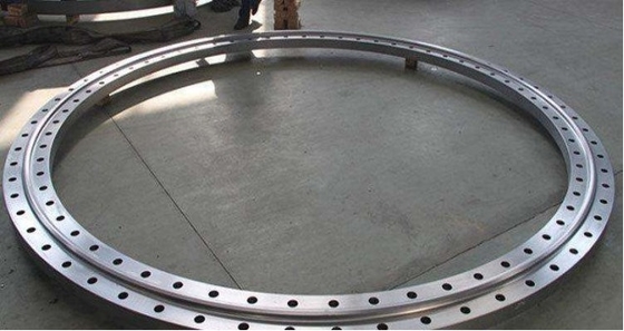 3000*3000 Tamanho da peça BT50 Máquina de perfuração de chapas CNC 30 KW Potência do motor do servo-fuso