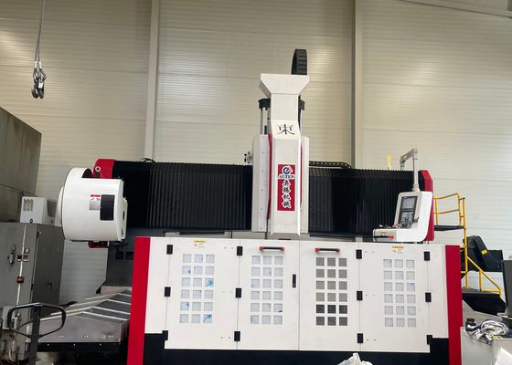 Máquina de Perfuração e Fresagem CNC para Chapas com Tamanho da Peça 2500x2500mm e Diâmetro Máximo de Rosqueamento de 30mm