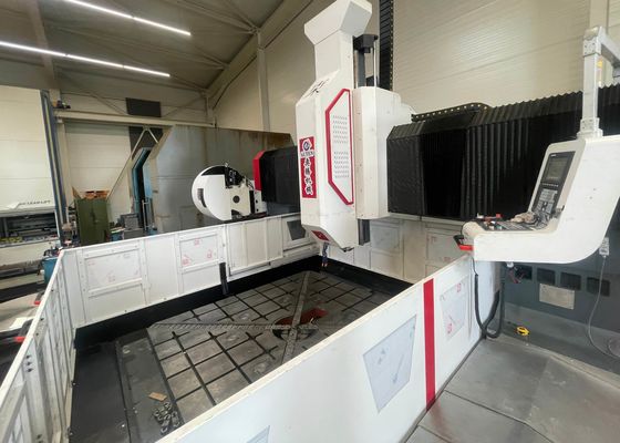 2000x2000mm Tamanho da peça de trabalho Máquina de perfuração CNC de alta velocidade para chapas e chapas de tubos