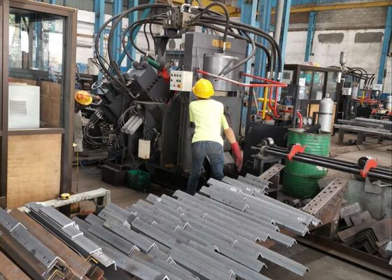 14x10x19mm Tamanho de caracteres Máquina de linha CNC de ângulo com módulos de corte de marcação por punção