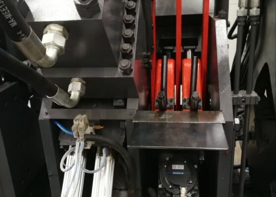 Linha de punção de ângulo CNC totalmente automática para marcação e corte de cabelo para fabricação