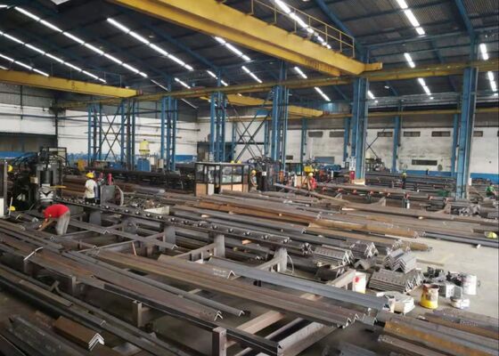 Com marcação da linha da máquina de perfuração do ângulo do Cnc da função do corte para a torre de comunicação do poder