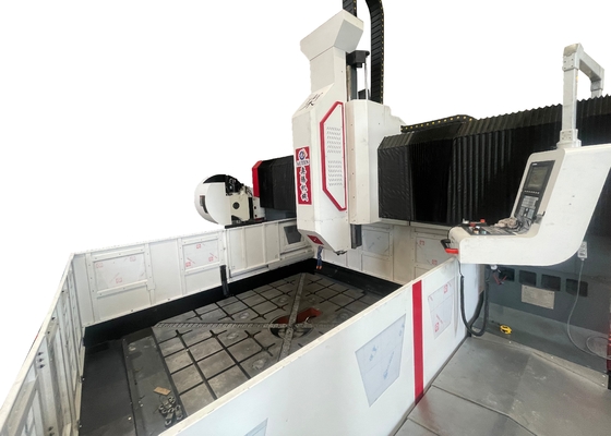 T Largura da ranhura 28 mm Flange Máquina de perfuração de chapas CNC 100 mm Diâmetro máximo