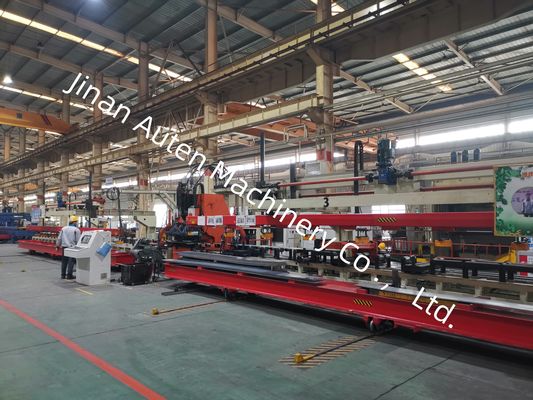 Linha de processamento de máquinas de perfuração automotriz de alta resistência de feixe de caminhão CNC em veículos comerciais