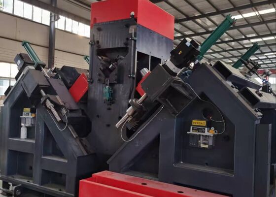 Linha de Perfuração de Aço Angular CNC de Alta Velocidade Modelo ADM2532 Tamanho de Caracteres 14×10×19mm