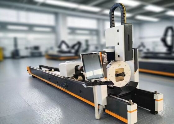 Modelo LC2412 Máquina de corte de tubos a laser CNC Utilize a potência do laser MAX6000