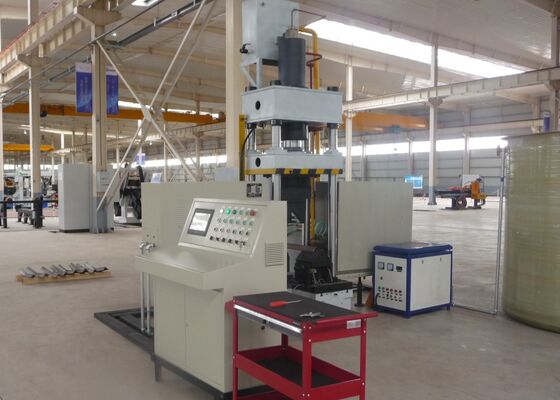 Largura da placa de dobra de 700 mm Máquina de dobra e aquecimento CNC Pressão do tanque de óleo 1600KN