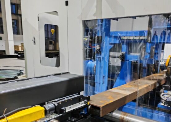 40mm Max. Diâmetro do buraco CNC I feixe de perfuração serrada e linha de máquina de corte com controle PLC